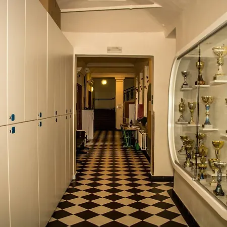 In School Albergue Praga